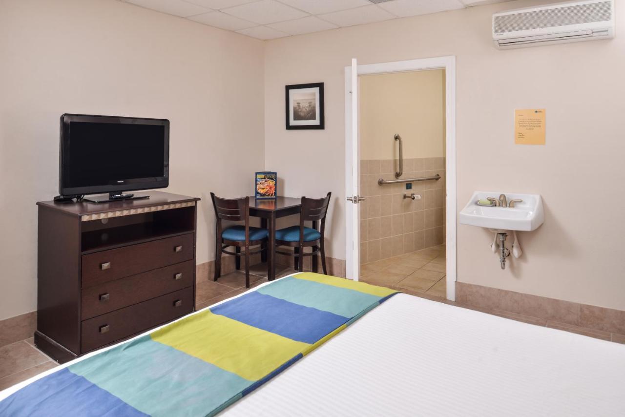 19 Atlantic Hotel Virginia Beach Zewnętrze zdjęcie